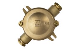 Compact SKIPPER junction box for reliable transducer signal connections.