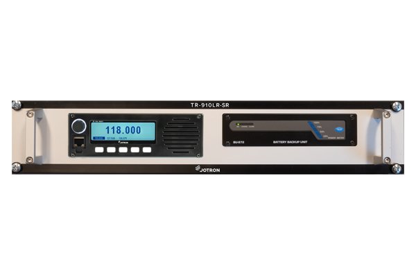 TR-910 Last Resort Subrack Radio, front with display.